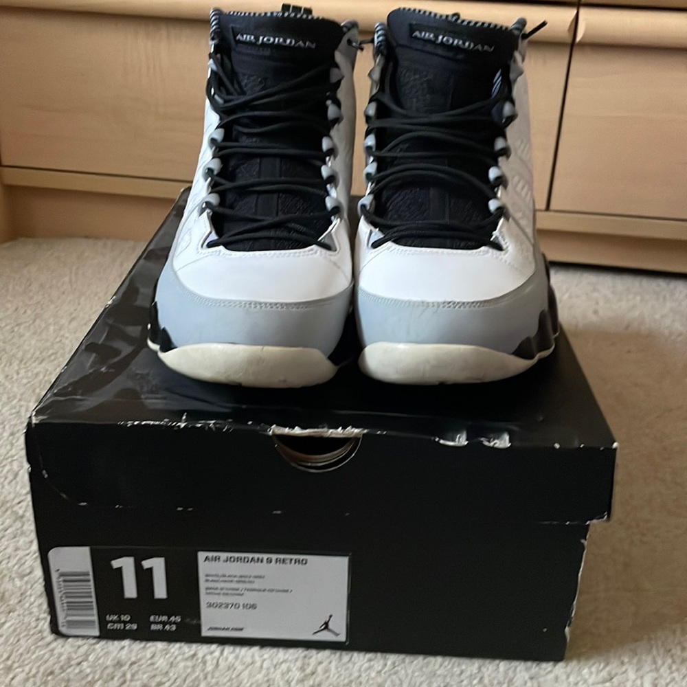 Air Jordan 9 barons